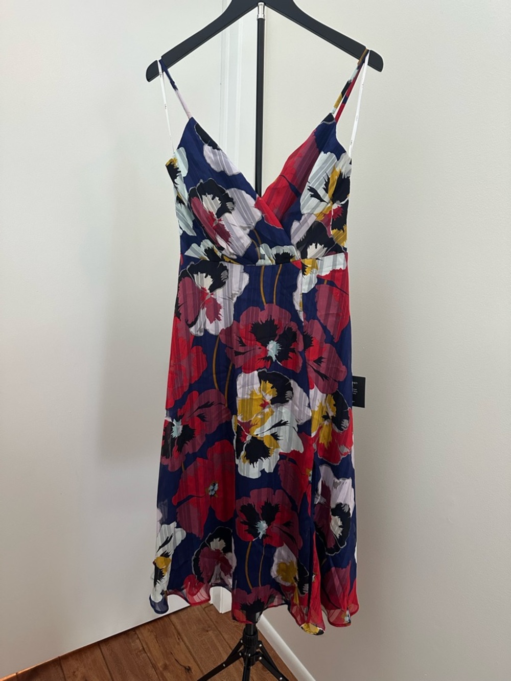 Lulus- NWT- V-Neck Spaghetti Strap Midi Dress - Navy Multi